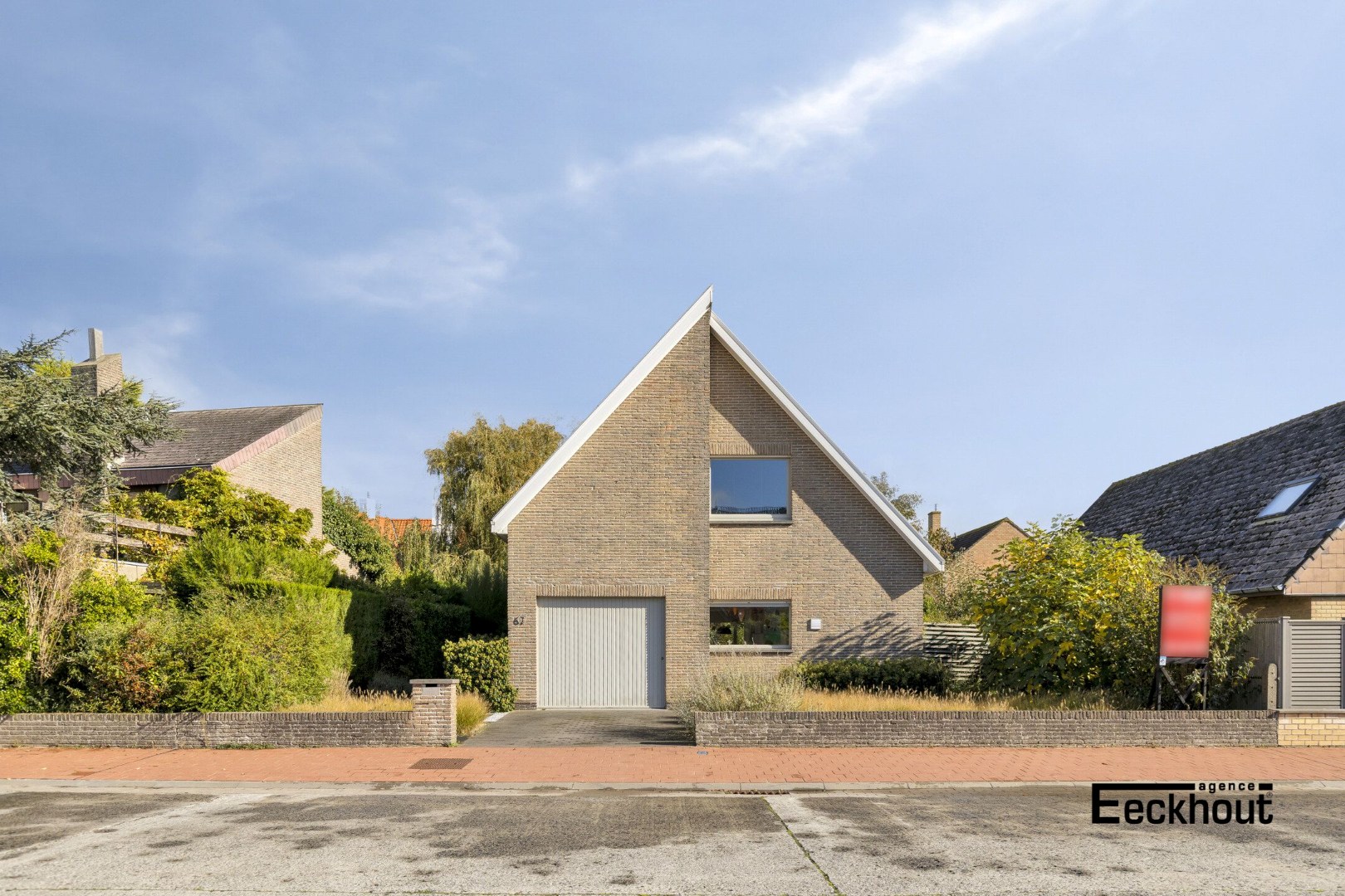 Alleenstaande woning met tuin en garage in rustige straat! - foto 2