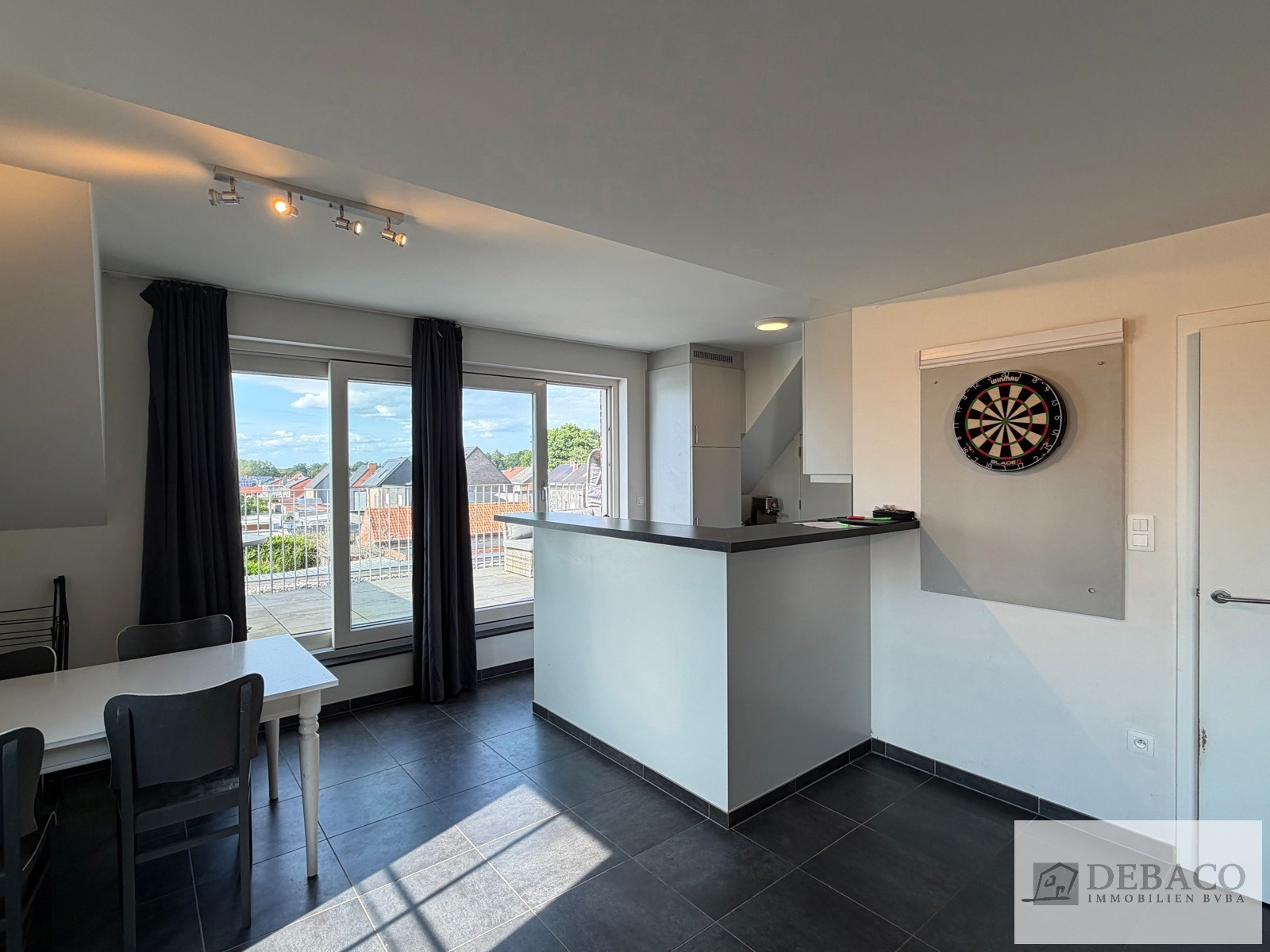 Mooi duplex-appartement met 2 slaapkamers en terras! - foto 5