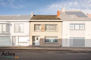 De woning, gelegen nabij het dorp van Watervliet, is instapklaar en voorzien van alle nodige faciliteiten. Het is een zeer geschikt als woning of...