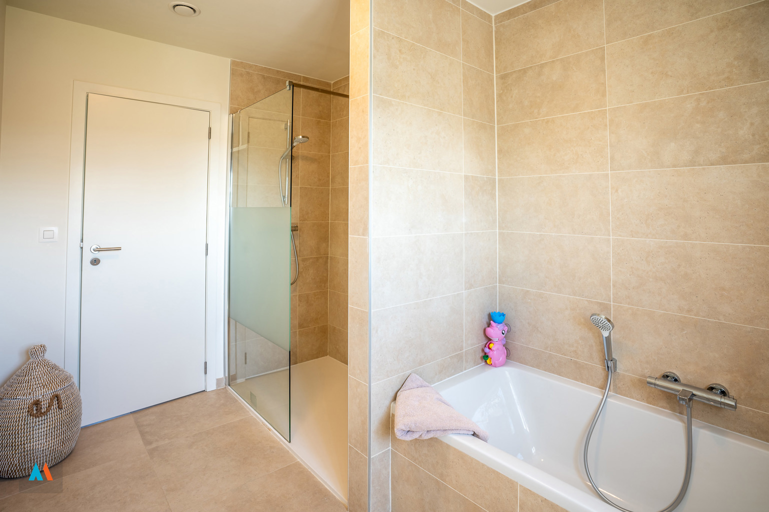 Energiezuinige halfopen gezinswoning - foto 3