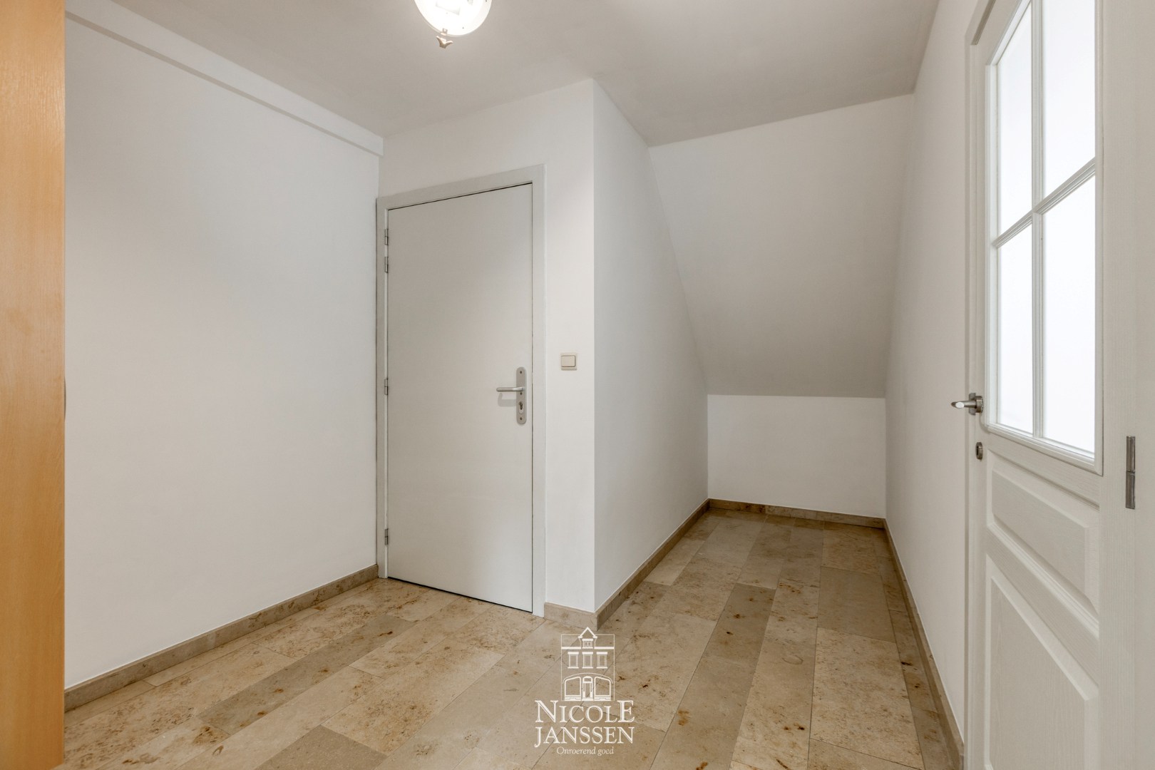 Zeer ruim appartement - foto 4