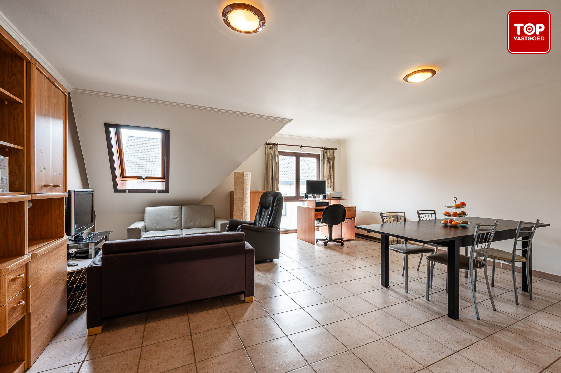 Apartment for sale in Waarschoot with 2 bedrooms - photo 2