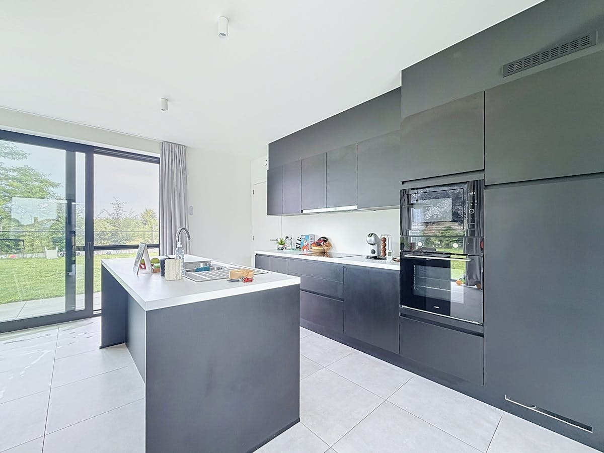 Newly built 3 bedroom house for rent in Sint-Eloois-Vijve - photo 5