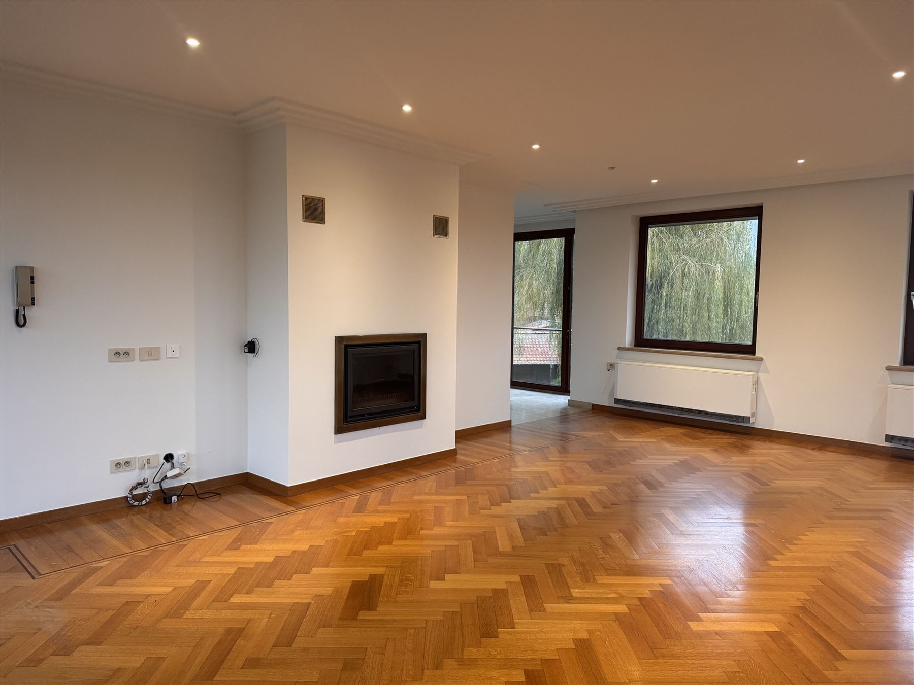 Luxe appartement is rustig gelegen te Anzegem met een groot terras van 23m² - foto 2