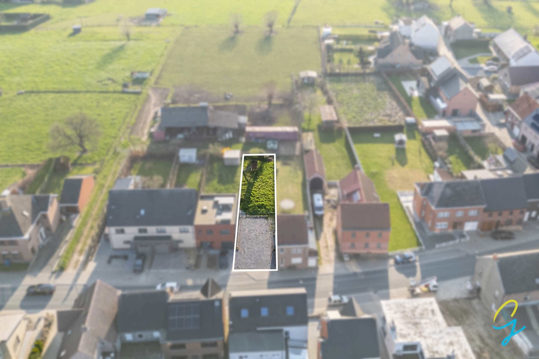 Bouwgrond voor gesloten bebouwing met voorbeeldwoning; - foto 5