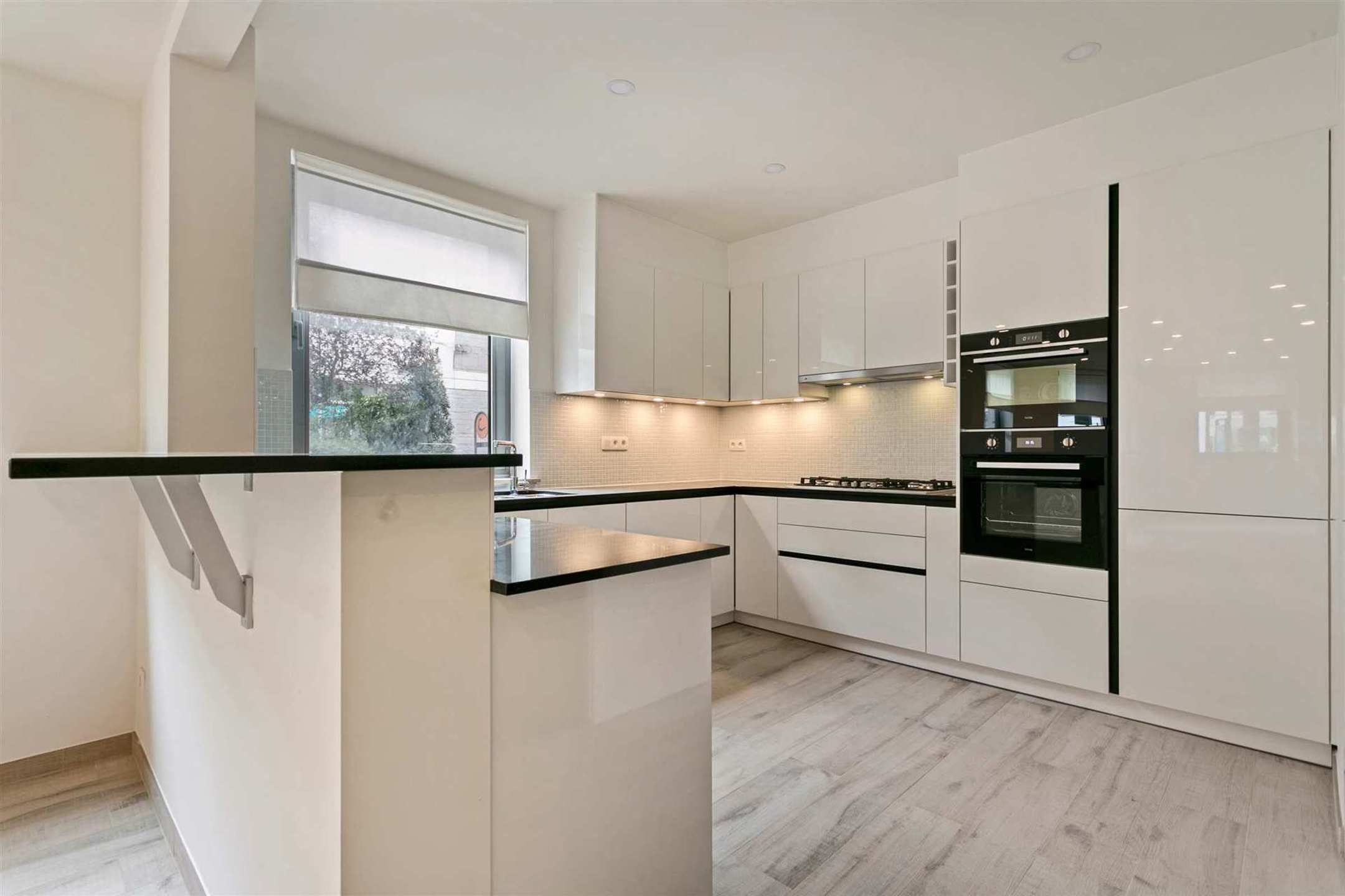 Modern 1 slaapkamer appartement gelegen op de Leien. - foto 4