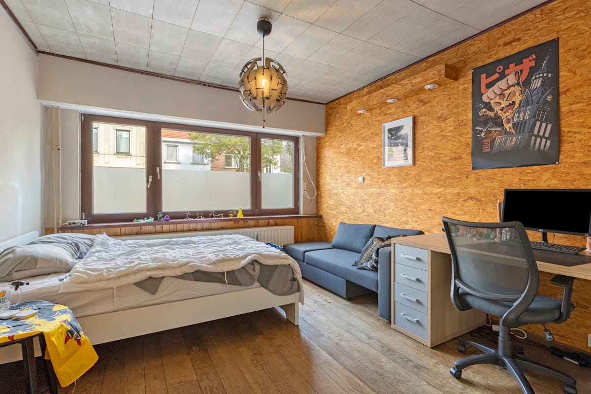 Gezellig studentenhuis met 5 vergunde kamers te koop  - foto 5