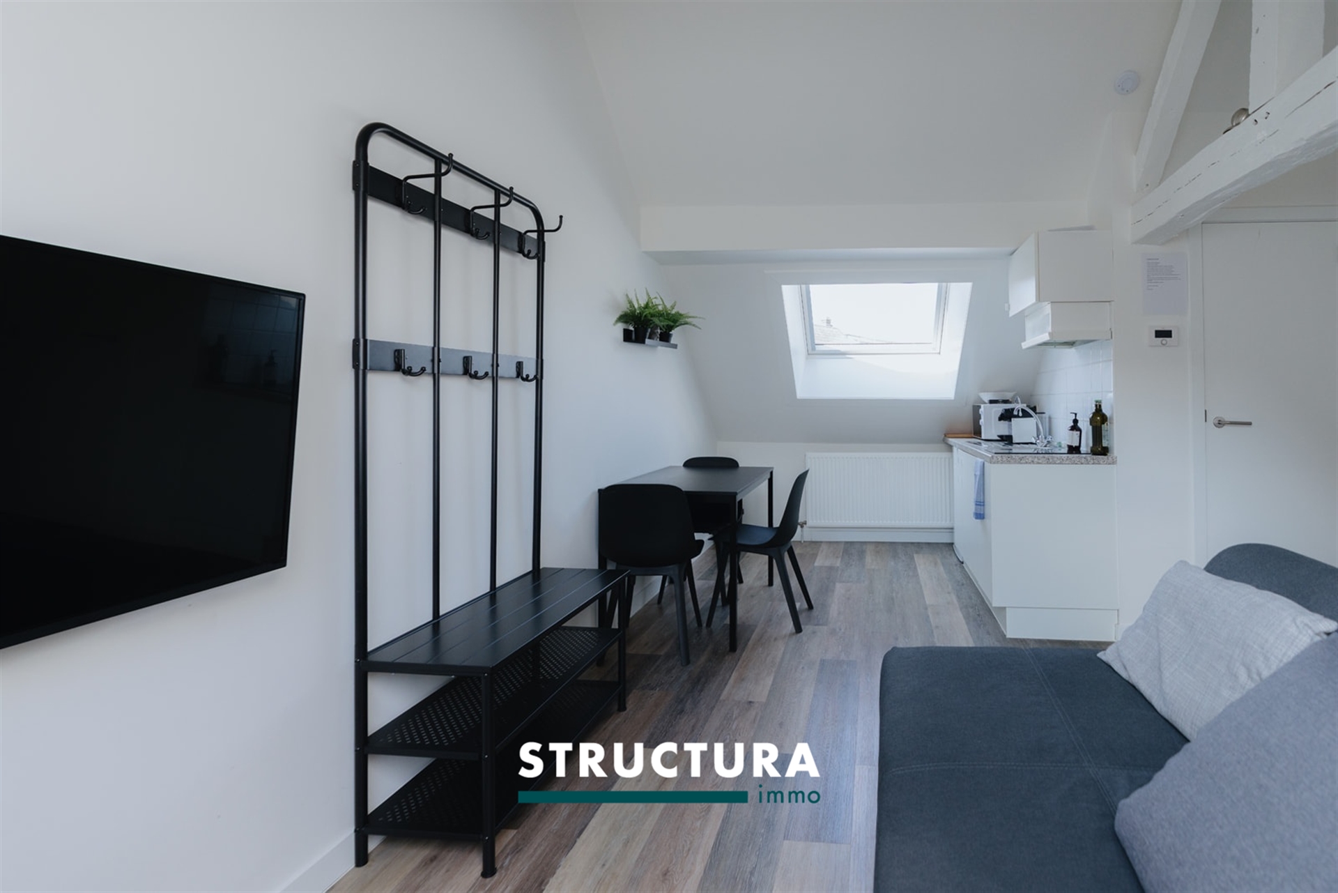 Bemeubelde studio op centrale ligging - foto 4