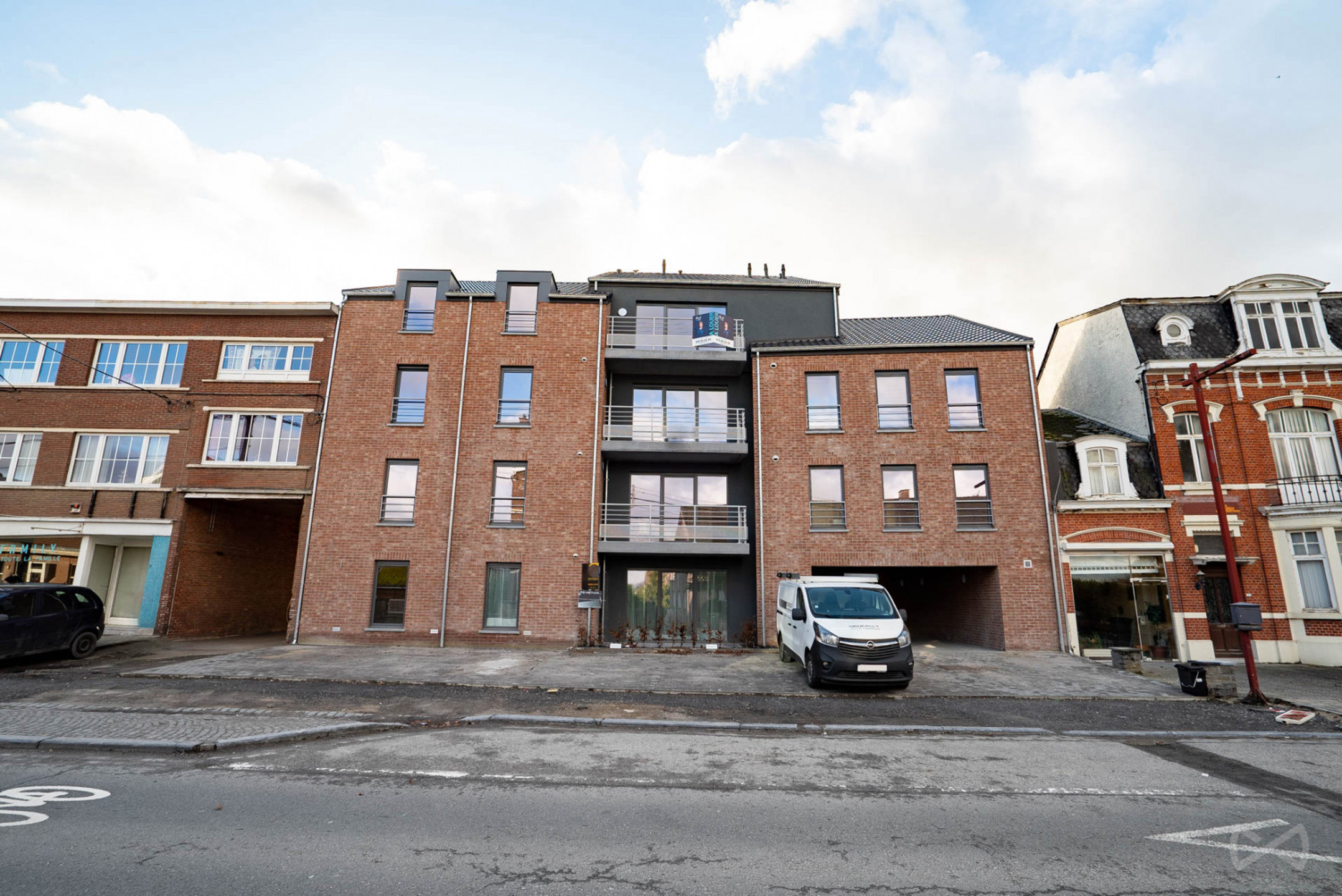 Appartement te huur in Hannut met 2 slaapkamers - foto 1