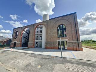 In de Rodestraat 85A te Veurne vinden we dit modern appartement met 2 ruime slaapkamers en gezellig terras . Het appartement is volledig nieuw...