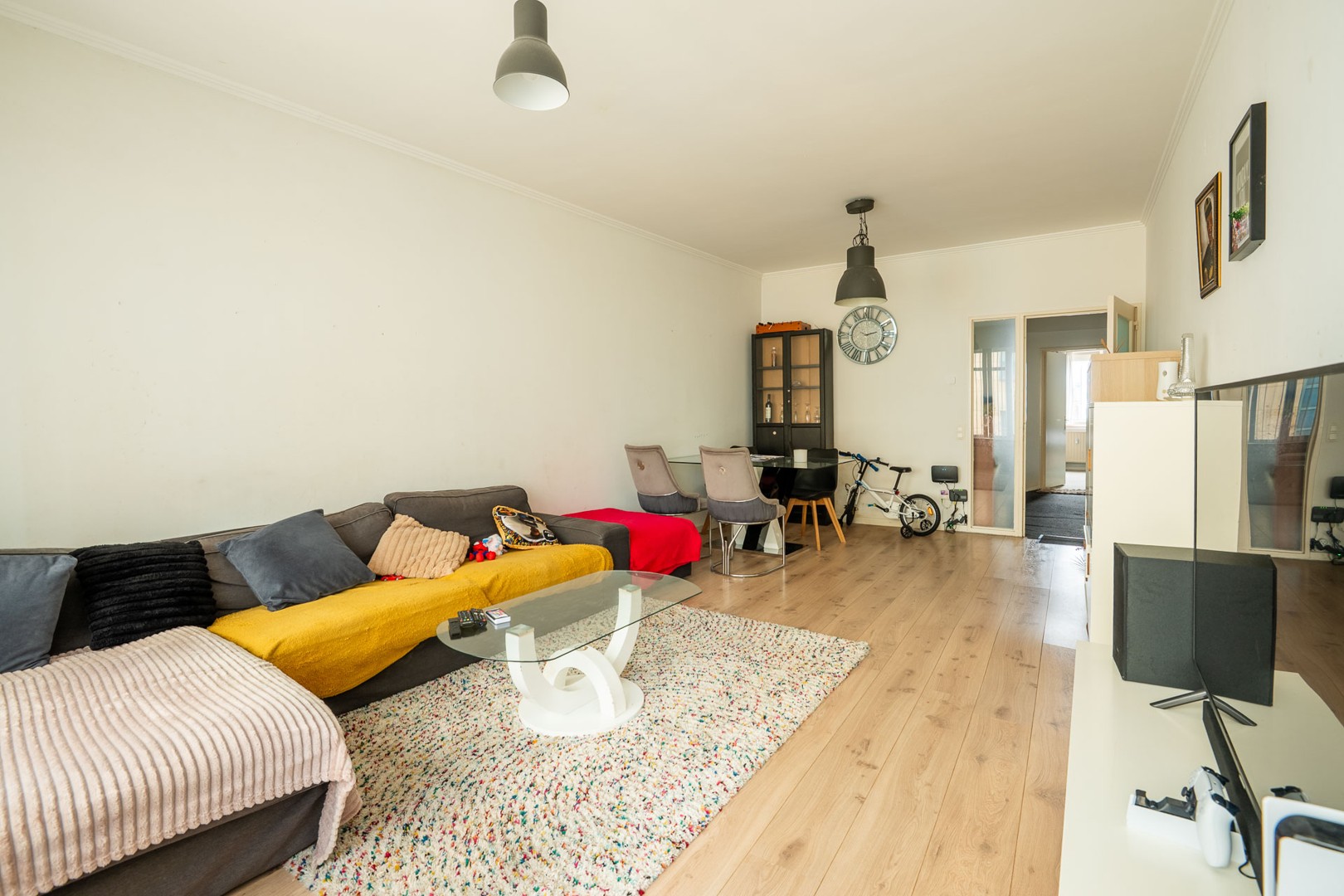 Appartement op toplocatie, midden in het bruisende hart van Antwerpen! - foto 2