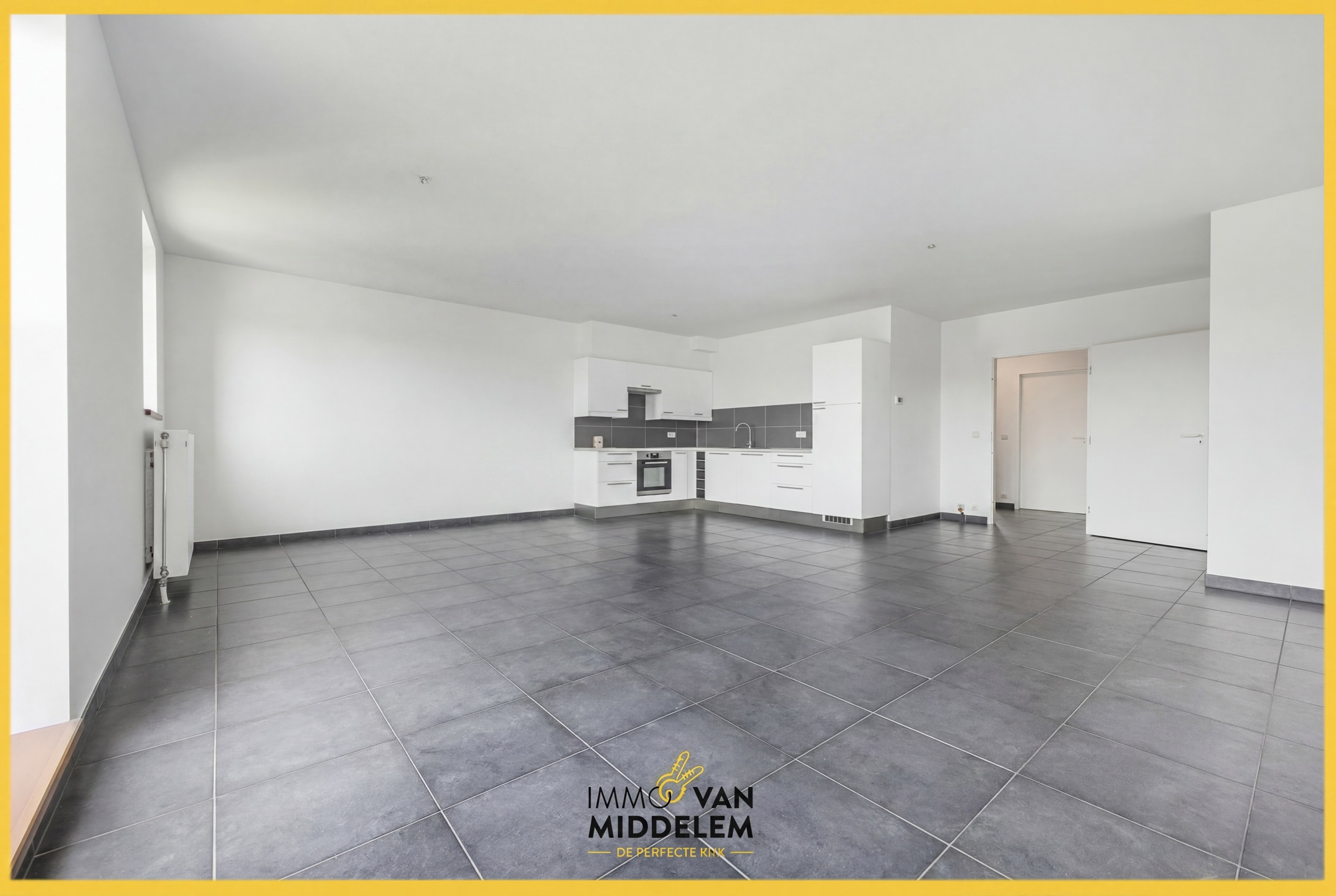 INSTAPKLAAR 2-KAMERAPPARTEMENT MET TERRAS EN PARKING - foto 4