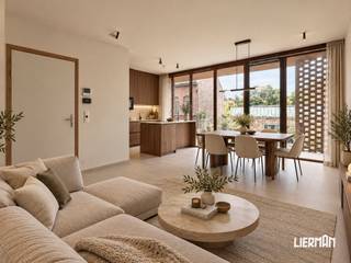 <h3><span>-- Volledig afgewerkt nieuwbouwappartement - 2 slaapkamers - Zuidgericht terras - 6% btw mogelijk -- </span></h3>
<p><strong><span>Op zoek naar de voordelen van nieuwbouw, zonder in te boeten aan stijl, architectuur en wooncomfort? Dan is dit appartement in Residentie 3 Sleutels precies wat u zoekt. </span></strong></p>
<p><span>In deze </span><strong><span>kleinschalige en architecturaal unieke residentie</span></strong><span> bevindt zich dit prachtig appartement met </span><strong><span>2 slaapkamers</span></strong><span>, een doordachte indeling en een aangename, hedendaagse uitstraling. </span></p>
<p><span>De </span><strong><span>ruime leefruimte met open keuken</span></strong><span> vormt het hart van de woning. Dankzij de grote raampartijen geniet u hier van een uitzonderlijke hoeveelheid </span><strong><span>natuurlijke lichtinval</span></strong><span>. Bovendien is de leefruimte zuidgericht, waardoor u volop profiteert van het daglicht. Aansluitend bevindt zich het </span><strong><span>aangename zonneterras</span></strong><span>, waar u in alle rust en privacy heerlijk kunt genieten van het buitenleven. </span></p>
<p><span>Aan de achterzijde van het appartement bevinden zich </span><strong><span>twee comfortabele slaapkamers</span></strong><span> en de stijlvolle badkamer. Deze is uitgerust met een </span><strong><span>inloopdouche met hand- en regendouche</span></strong><span>, een lavabo met meubel en aansluitingen voor wasmachine en droogkast. Een </span><strong><span>afzonderlijk toilet</span></strong><span> zorgt voor extra comfort. </span></p>
<p><span>Ook op technisch vlak voldoet dit appartement volledig aan de hedendaagse normen. Zo wordt er verwarmd via </span><strong><span>vloerverwarming in combinatie met een energiezuinige lucht-waterwarmtepomp</span></strong><span> en werd er bijzonder veel aandacht besteed aan isolatie en hoogwaardige beglazing. </span></p>
<p><strong><span>Een volledig afgewerkt nieuwbouwappartement waar comfort, energiezuinigheid en architectuur perfect samenkomen. </span></strong></p>
<p><span>Een </span><strong><span>autostaanplaats is optioneel bij aan te kopen</span></strong><span>. </span></p>
<p><strong><span>6% btw mogelijk</span></strong><span> – voorwaarden te bespreken. </span></p>
<p><span>Bent u benieuwd naar dit unieke aanbod? </span><strong><span>Laat u verrassen door de ruimte, lichtinval en afwerkingsgraad en plan vandaag nog uw bezoek via info@immolierman.be of telefonisch: 053 89 99 66.</span></strong></p>