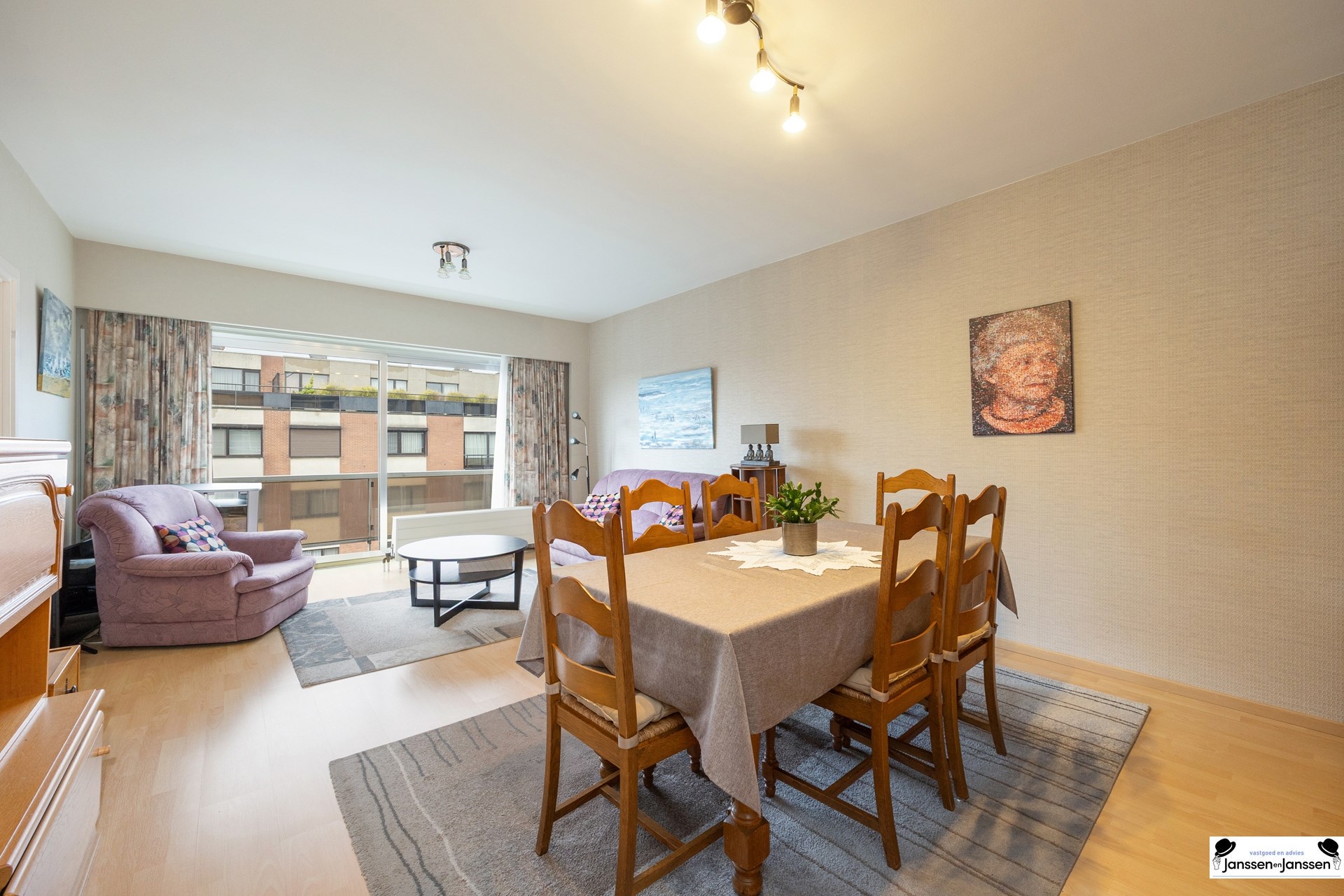 Zeer goed onderhouden appartement met dubbele garage op toplocatie in Schoten! - foto 1