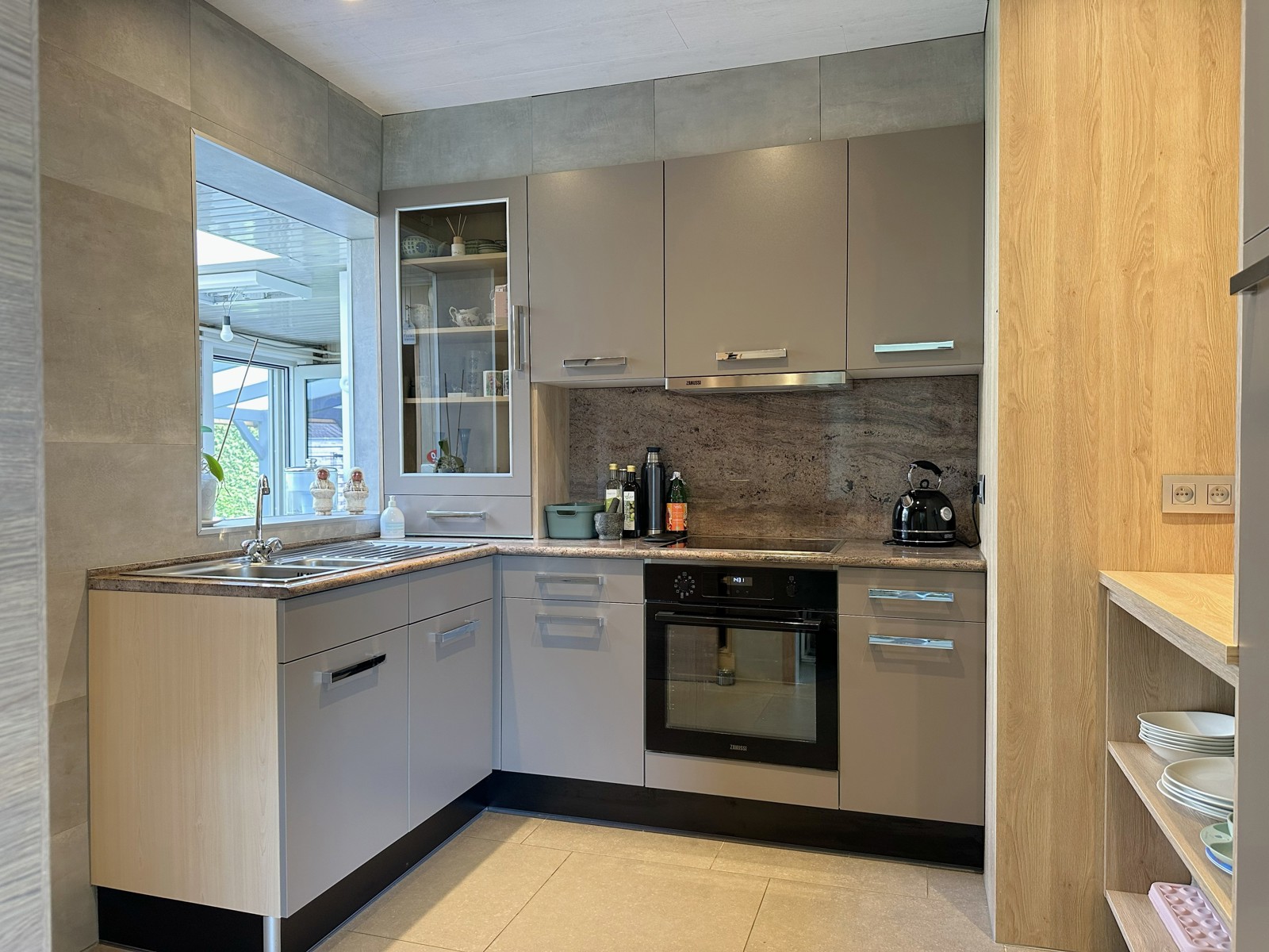 Gelijkvloerse woning op een hoekperceel met 3 slaapkamers. - foto 5