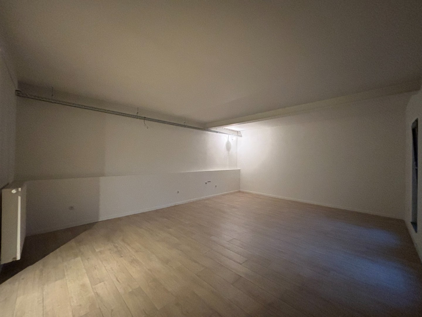 Handelspand te huur in Mol (200 m2) met een goede ligging - foto 4
