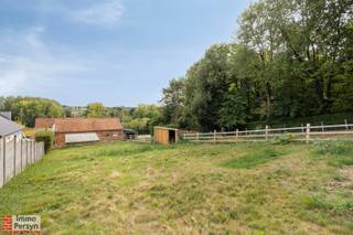 Welkom in dit gerenoveerde huis uit 1965, dat instapklaar is dankzij enovaties tussen 2022 en 2025. De woning is met veel zorg aangepakt...