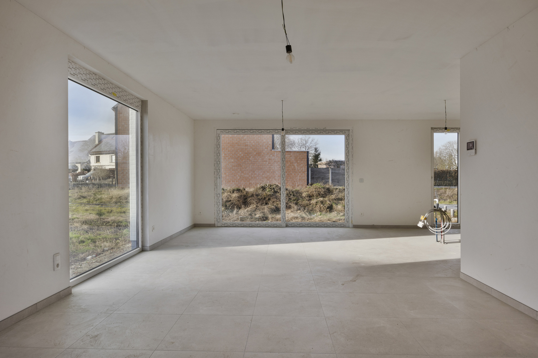 Rustig gelegen nieuwbouwwoning met 4 slpks - foto 2