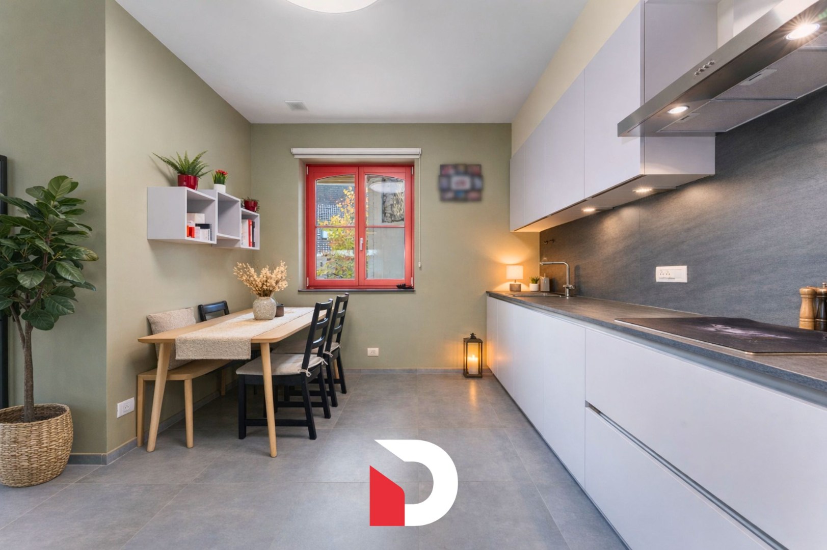 Schitterende stadswoning  in hartje Brugge gelegen op een afgesloten en verdoken binnenplaats. - foto 4