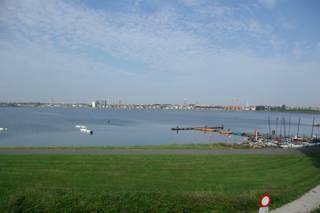 Residentie Alfredo is de jongste parel van de Bredense vastgoedmarkt.Gelegen op een superlocatie met fantastisch zicht over de 90 hectare grote...