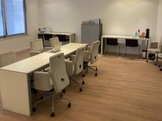 Commercial for rent in Mortsel