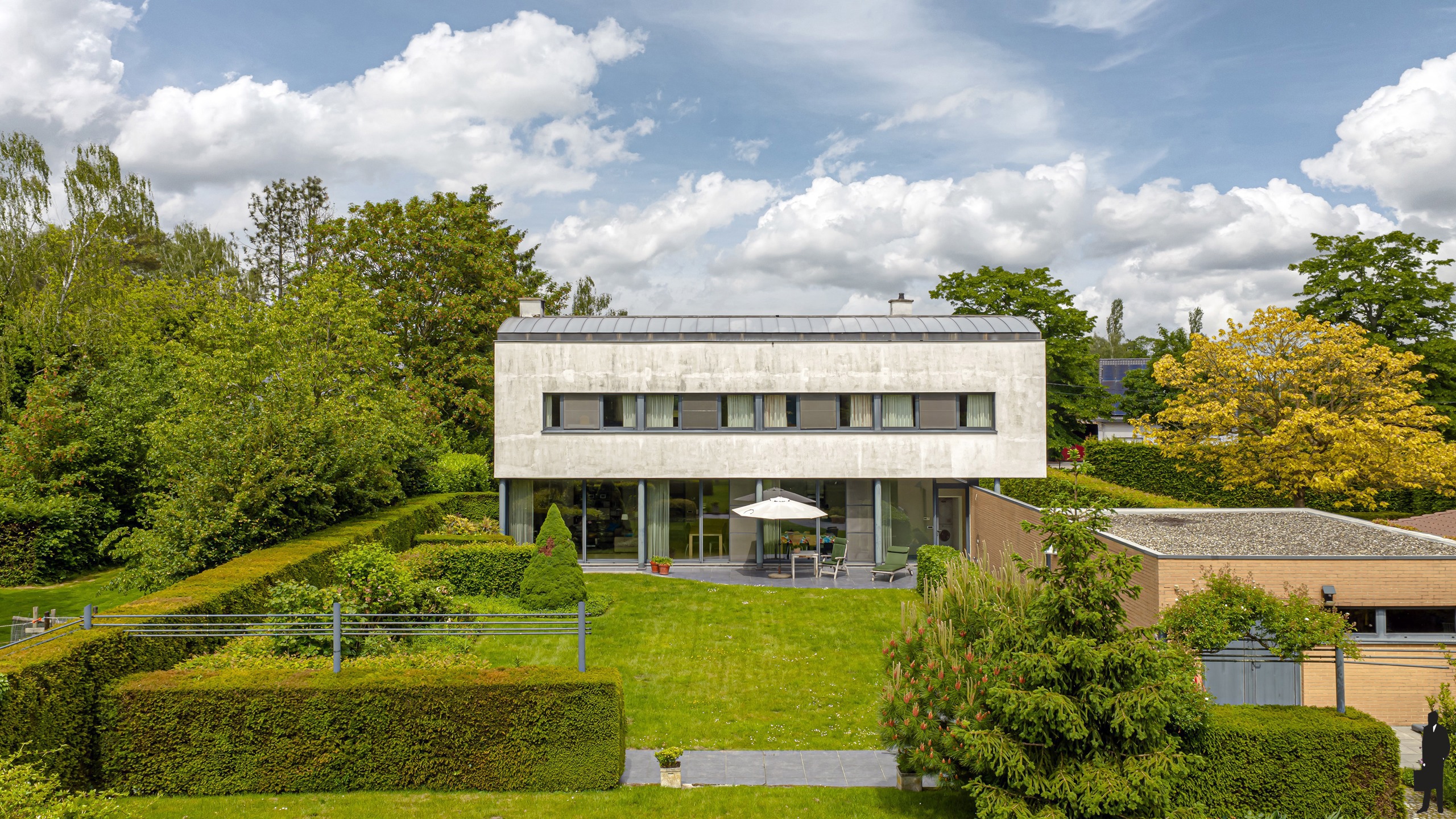 Riante woning met praktijkruimte op mooi perceel te Lier. - foto 3