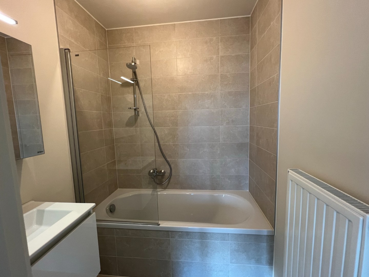 Apartment for rent in Anderlecht with 1 bedroom - photo 4