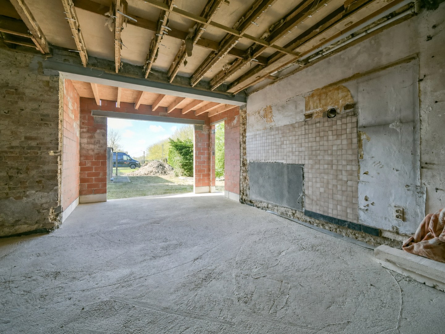 Landelijk gelegen woning in opbouw! - foto 4