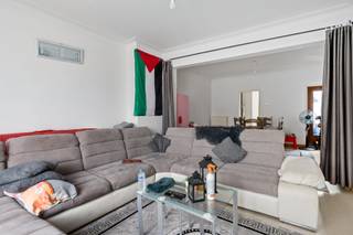 Do you want to live in a location where absolutely everything is within easy reach? Then you've come to the right place! Nearby, you'll find...