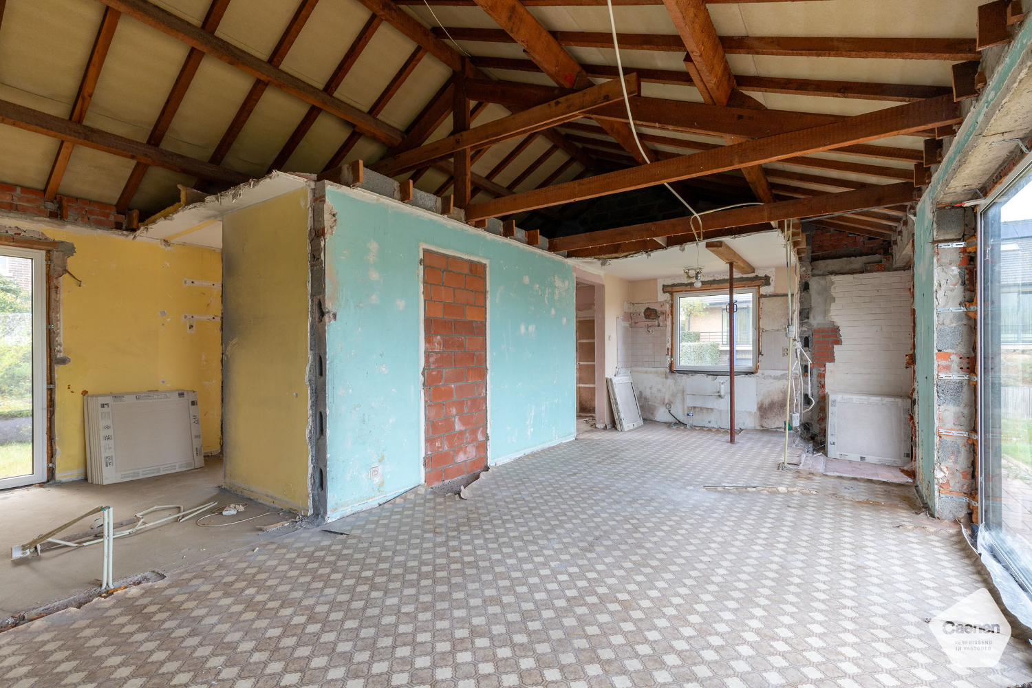 Fantastisch gelegen renovatieproject met veel potentieel - foto 5