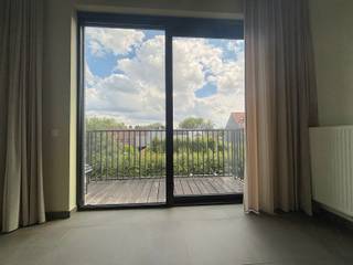 Deze assistentiewoning bevindt zich in de Residentie JFK(erkende serviceflats)Zeer gunstig gelegen, dichtbij de grote verbindingswegen en het station...