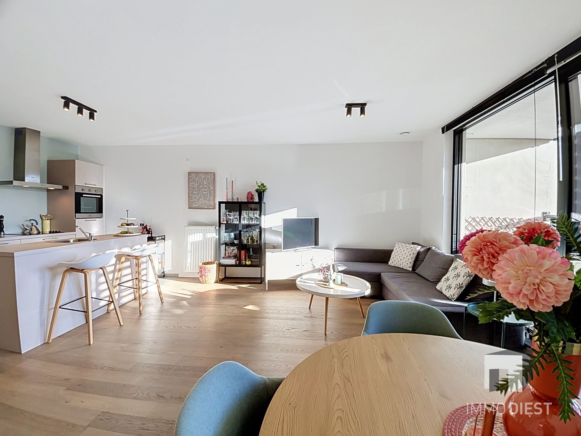 Energiezuinig appartement met twee slaapkamers en ondergrondse autostaanplaats net buiten de stadskern van Diest. - foto 4