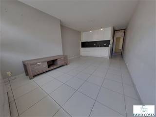 Te koop: verzorgd gelijkvloers appartement in residentie Carthago, gelegen aan de Oostendelaan 55 in Middelkerke. Dit appartement beschikt over...