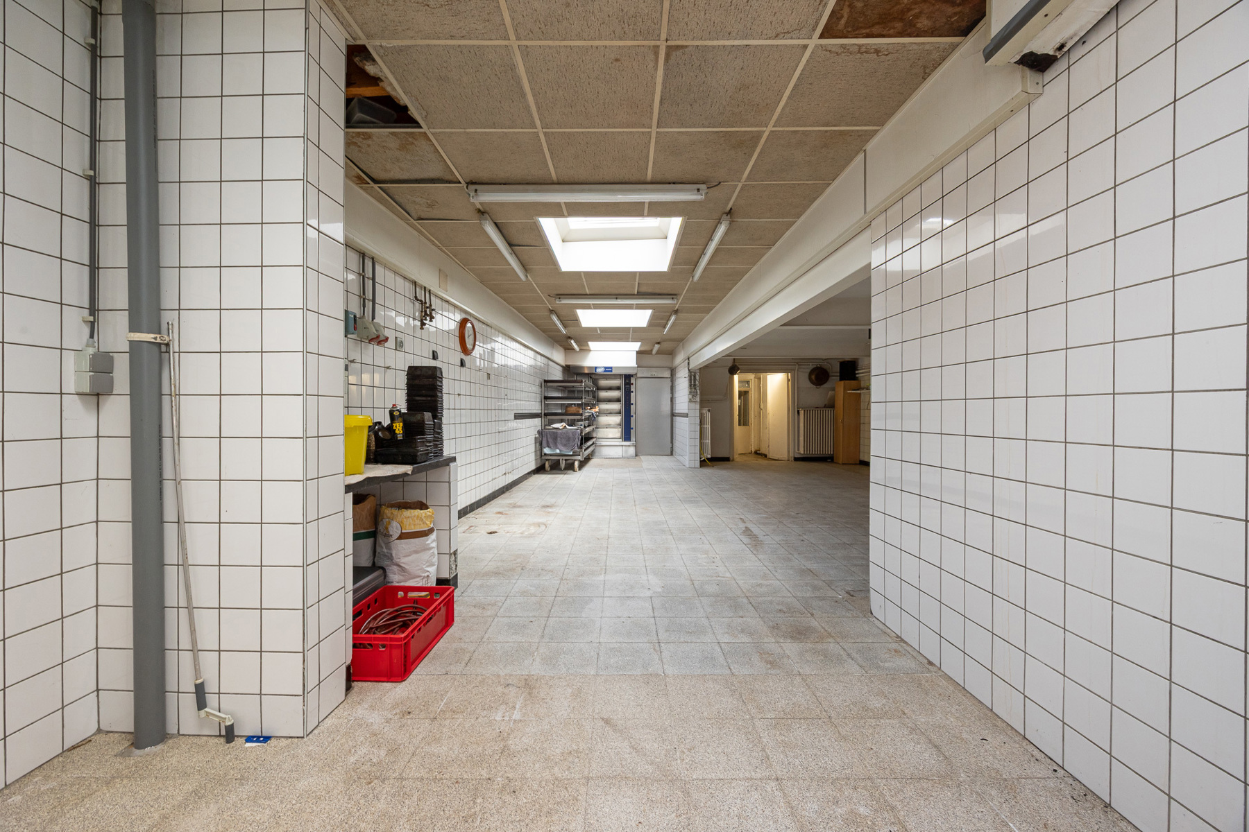 Te renoveren handelspand met woonst in hartje Turnhout - foto 4