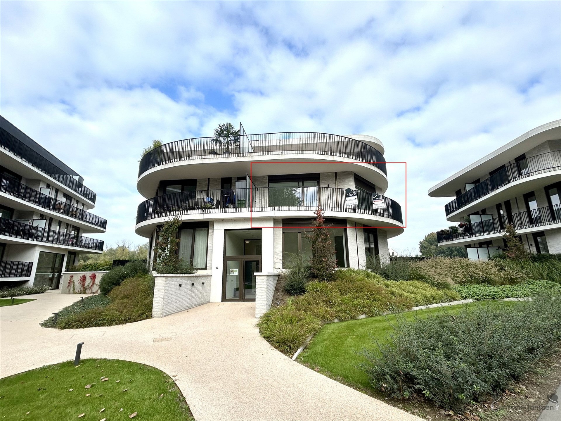 Service flat met 1 slaapkamer - foto 1