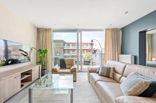 Premium volledig ingericht expat appartementWelkom in dit stijlvol en volledig gemeubeld expat appartement, gelegen in een residentiële en uiterst...