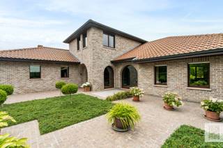 House for sale in Roeselare