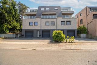 Energiezuinig appartement op 2e verdieping met autostaanplaats, berging en terrasDit energiezuinige appartement op de tweede verdieping combineert...