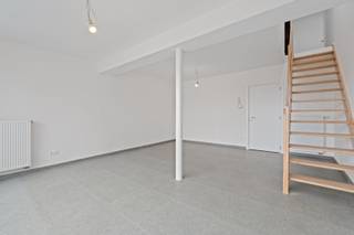 Te koop: Instapklaar handelspand in de Grote Daalstraat, midden in het centrum van Zaventem.Dit veelzijdige handelspand, gebouwd in 1962, ligt in een...