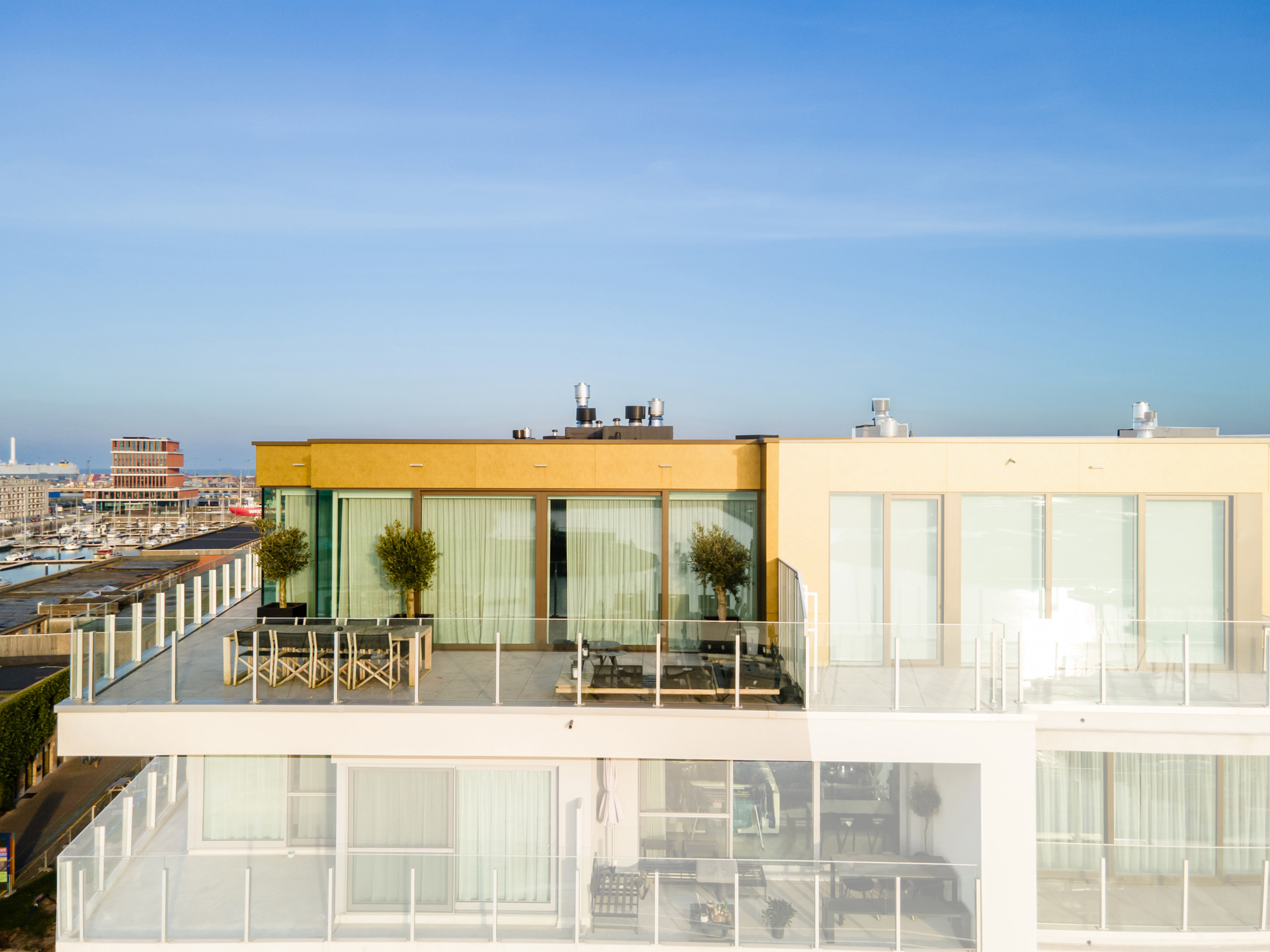 Exclusieve penthouse met subliem uitzicht aan de jachthaven - foto 2
