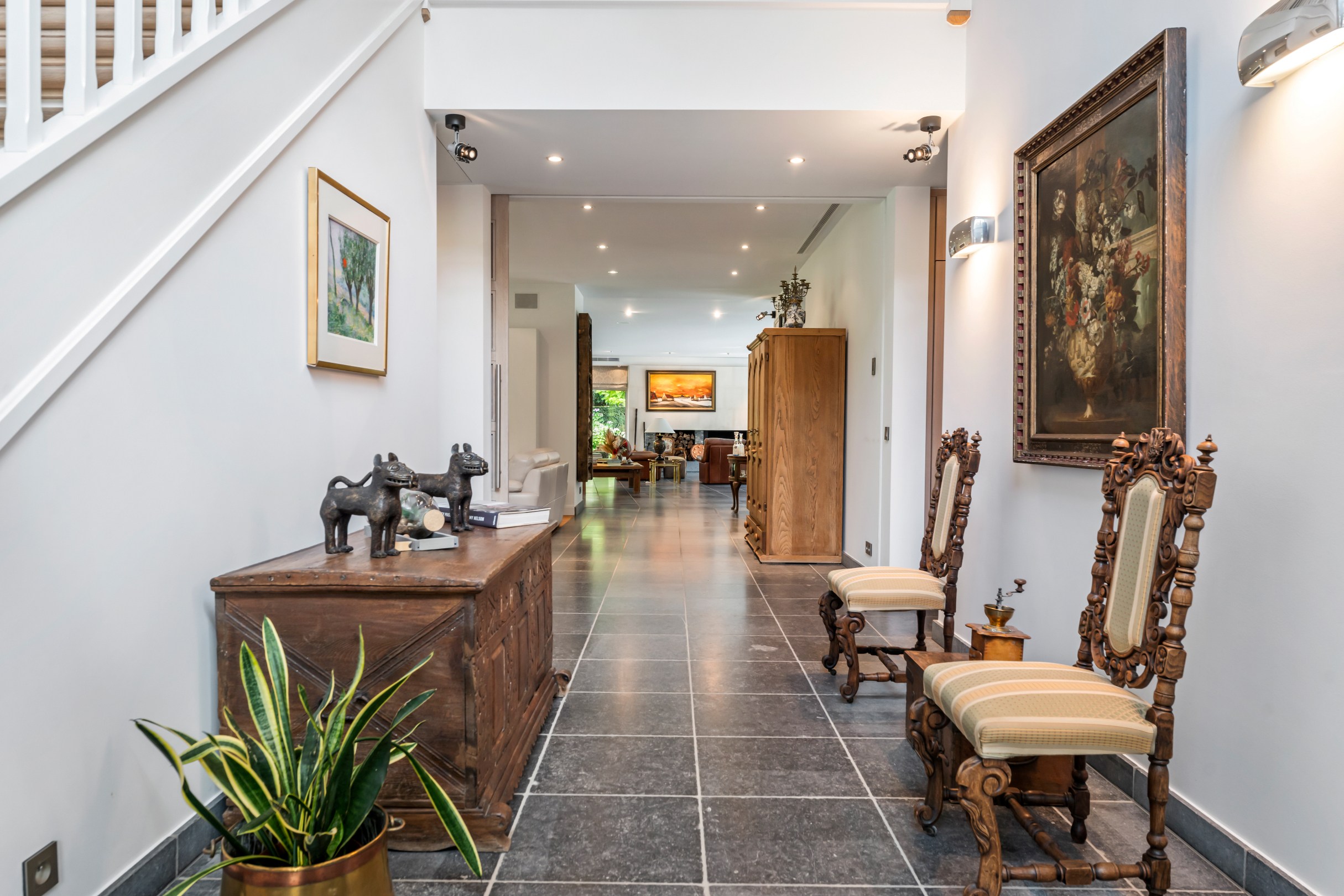 Exclusieve villa met zwembad op toplocatie - foto 5