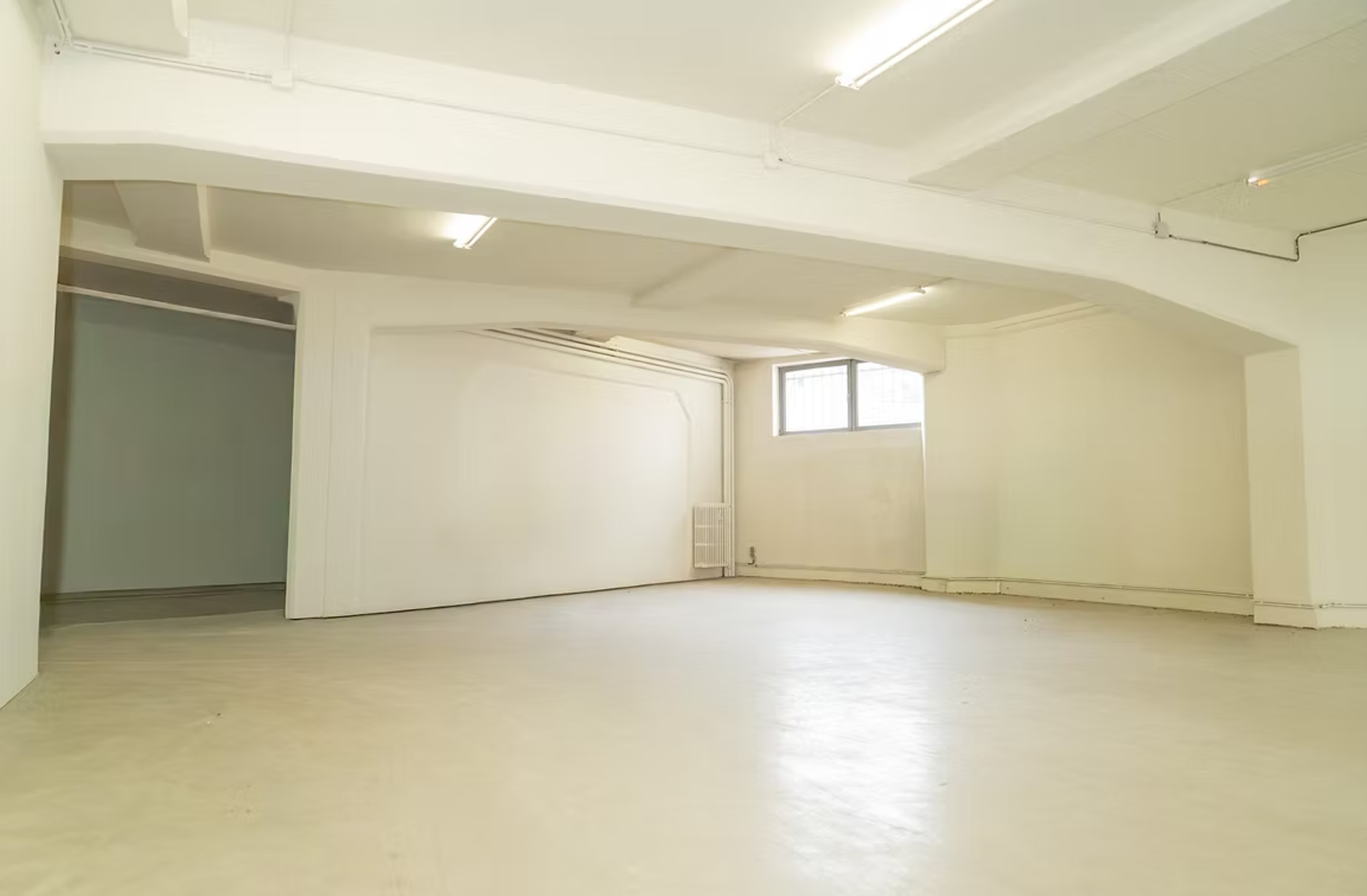 Kantoor van 470 m² met showroom te huur – Brussel - foto 4