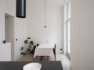 Architectural 1-bedroom apartment with terrace in the centre of GhentA discreet yet exceptional realisation designed by Marie-Josée Van Hee and...