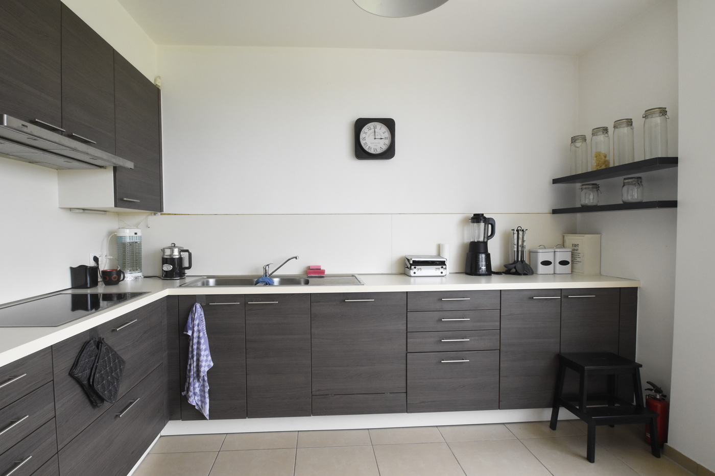 Ruim appartement met 3 slaapkamers, terras en autostaanplaats in Rupelmonde - foto 5