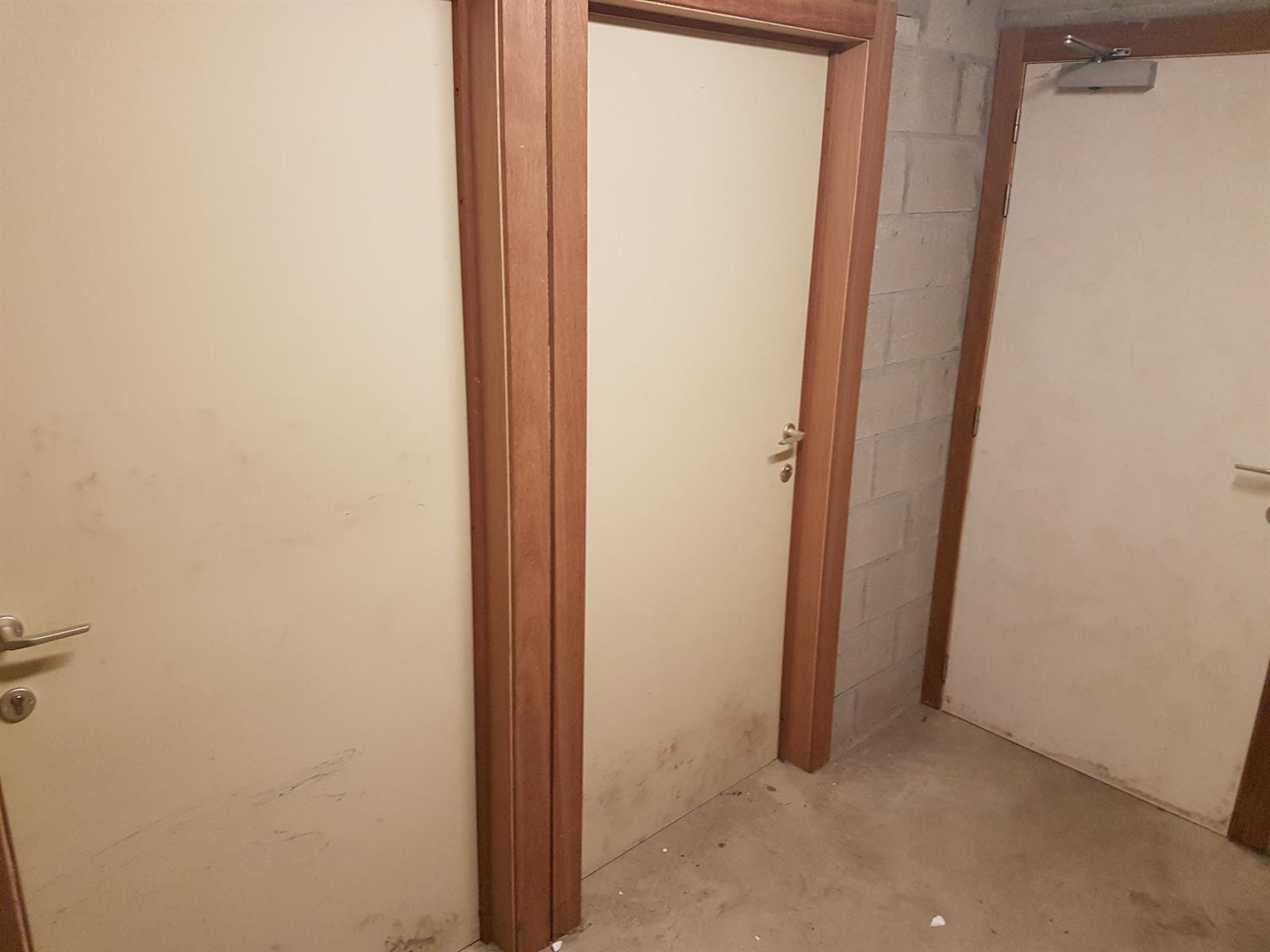 Garage for sale in Houthalen-Helchteren - photo 3