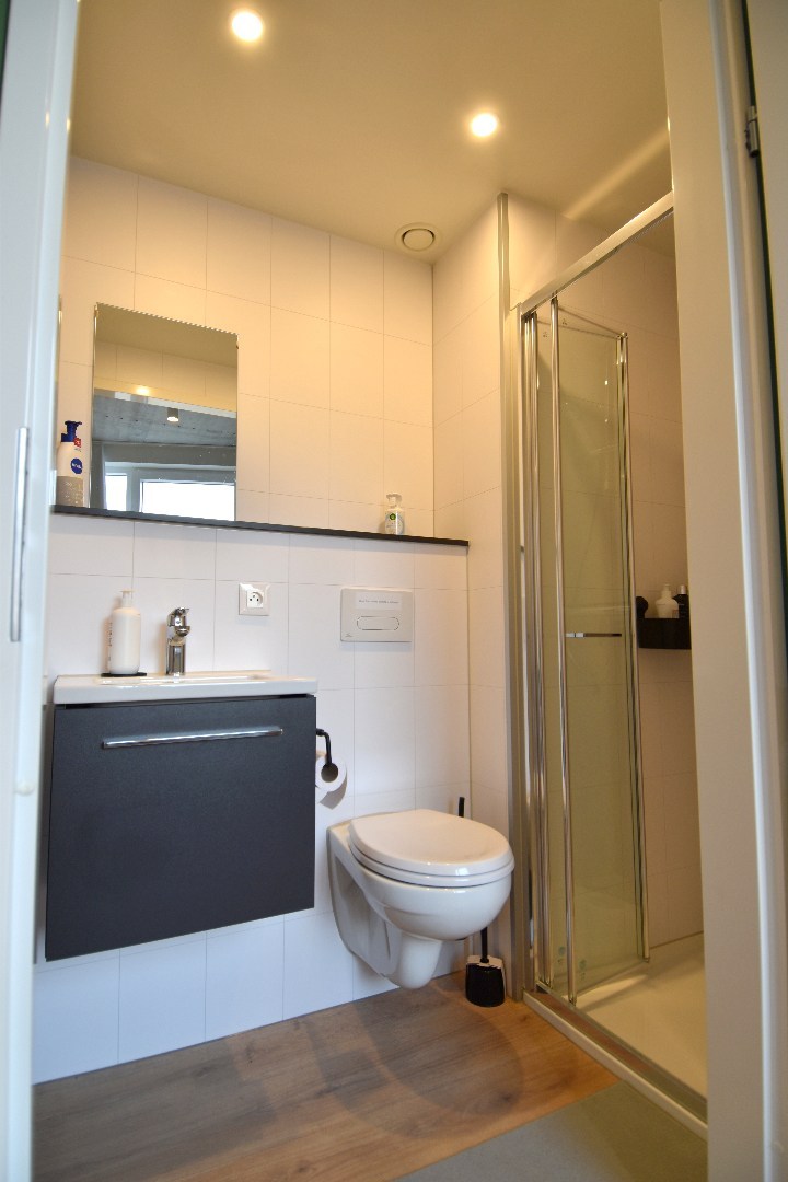Studentenkamer (25,5 m²) te koop in "Residentie Amand 47" op het Sint-Amandsplein te Kortrijk - foto 5