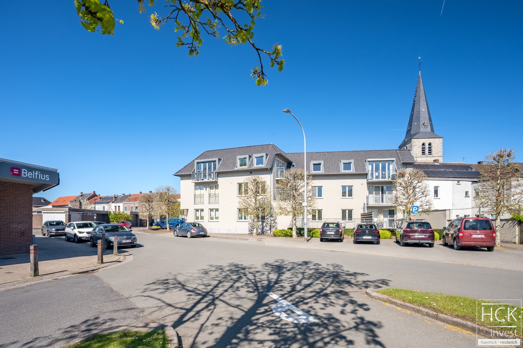 OUDENAARDE - Knap appartement met 2 SLPK. op topligging te Eine - foto 1