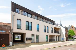 Op een uitstekende locatie in het centrum van Beerzel bevindt zich dit prachtige nieuwbouwproject. U bevindt zich hier op wandelafstand van...