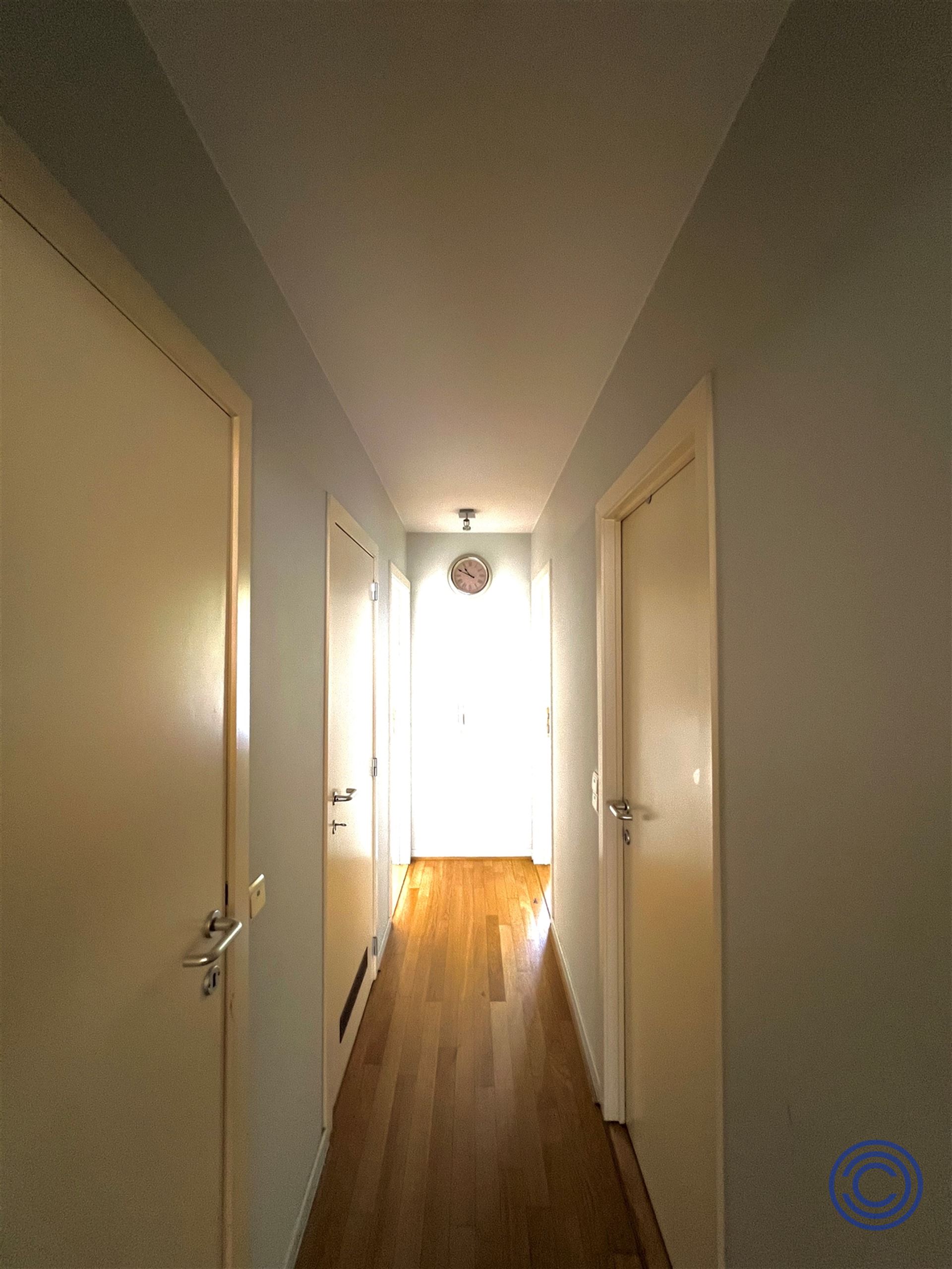 Prachtig, energiezuinig 2 slpk appartement met terras! - foto 4