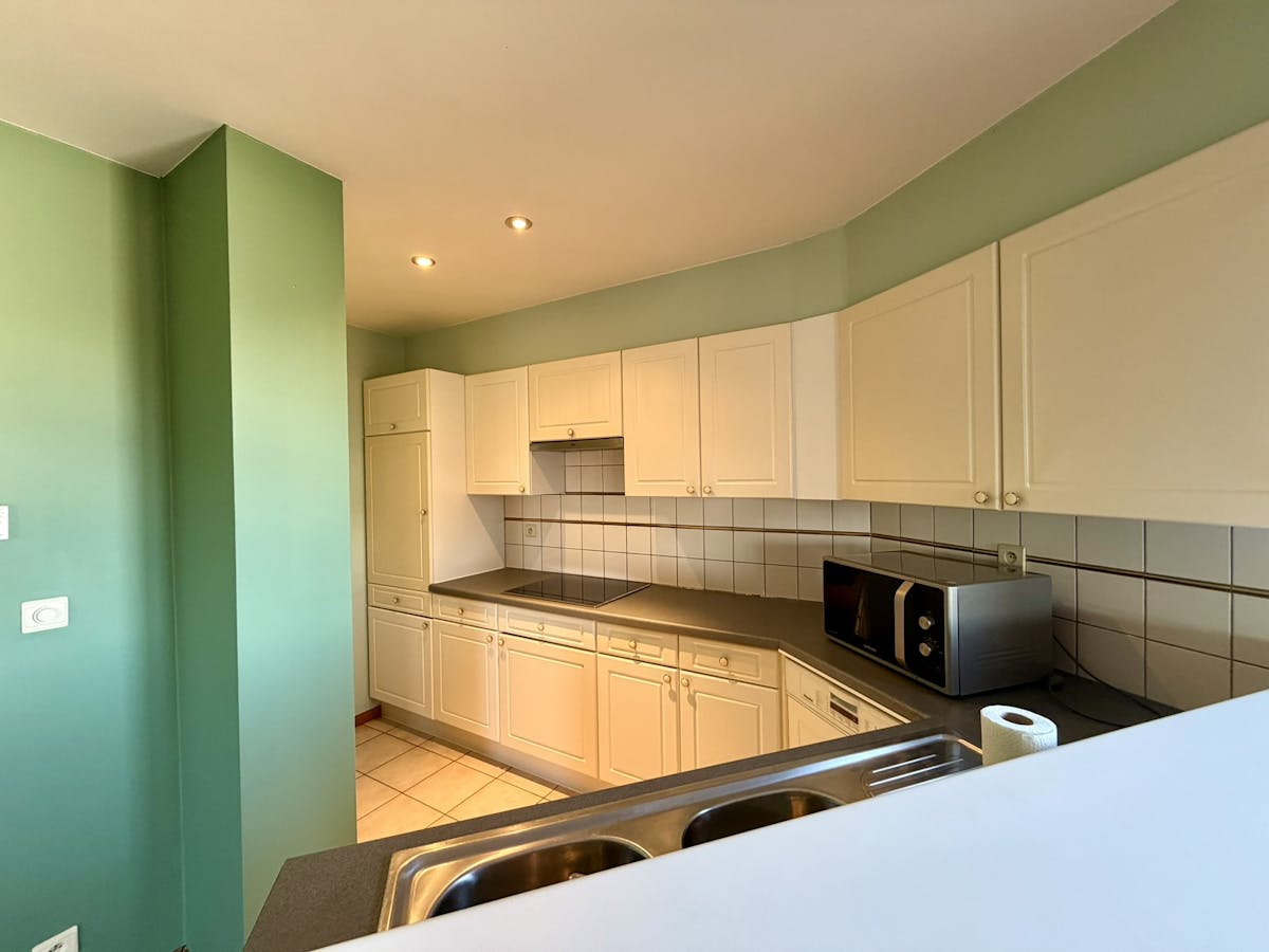 2 slaapkamer appartement te huur in Kermt - foto 4